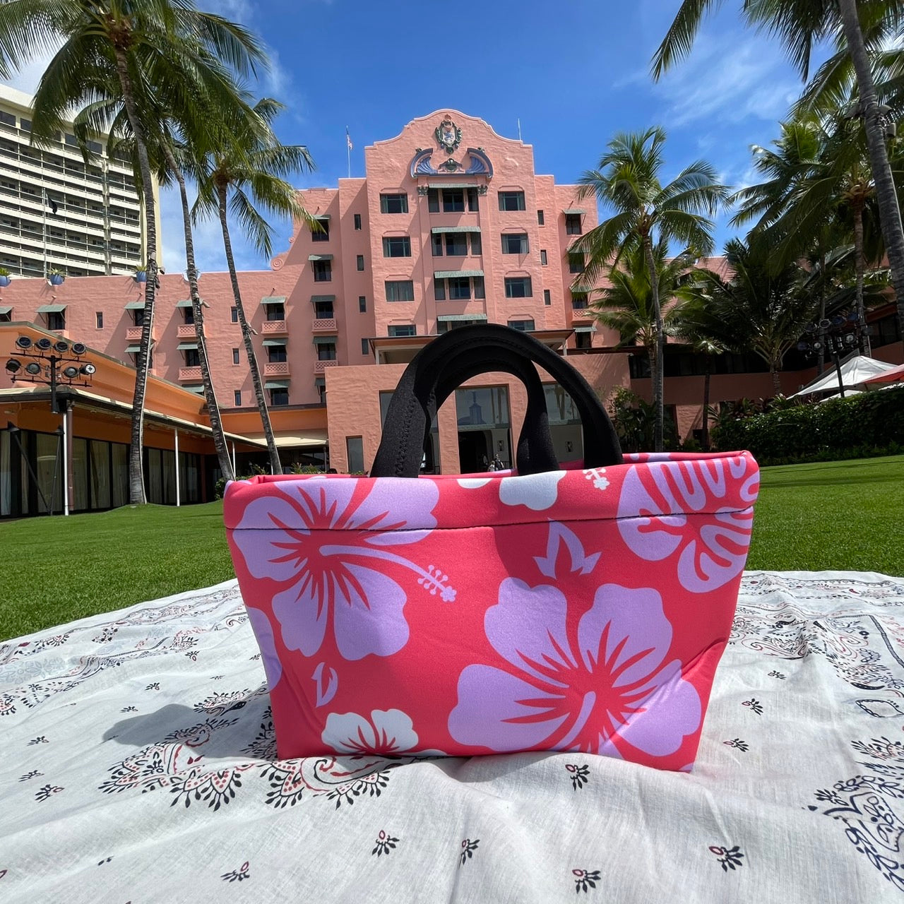 Mili Mili Chill Tote - Pink Guava