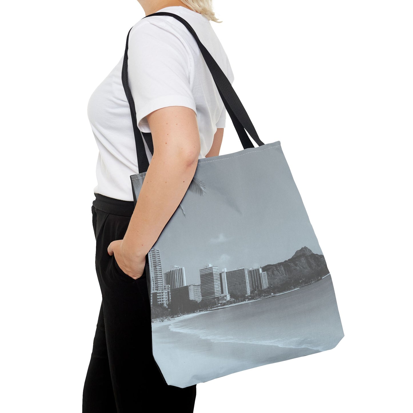 Mili Mili Photo Tote – Monochrome Diamond Head