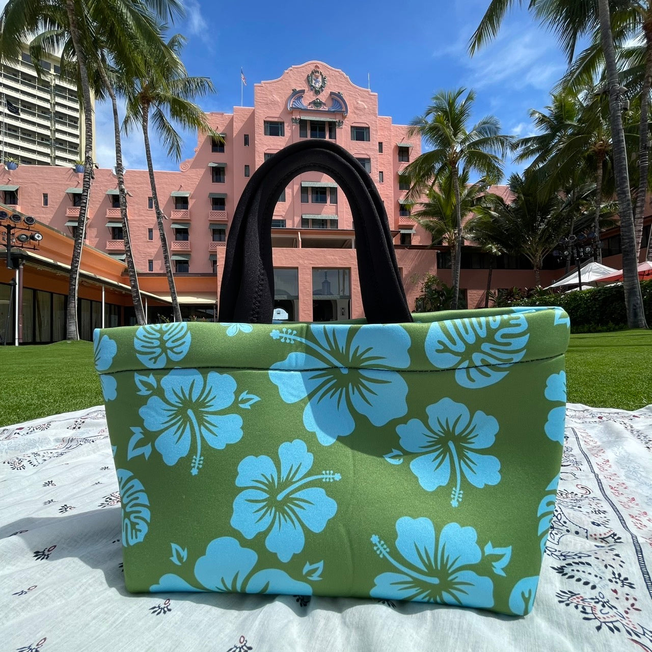 Mili Mili Chill Tote - Aloha Breeze