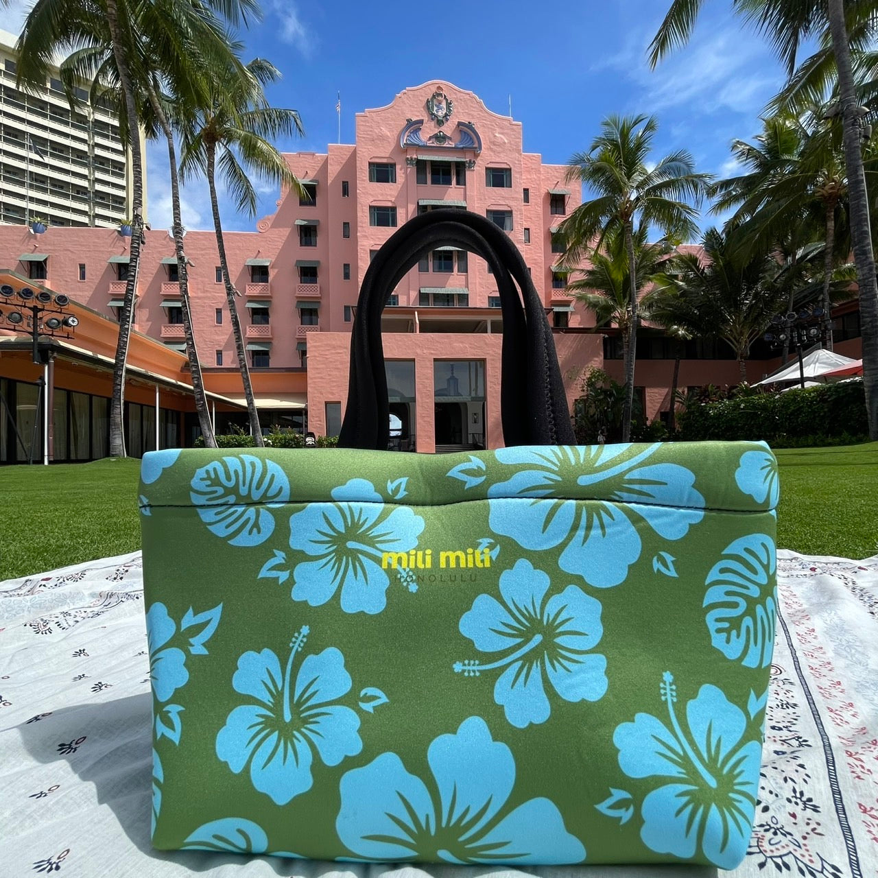 Mili Mili Chill Tote - Aloha Breeze